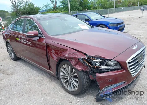 2016 Hyundai Genesis 3.8 z USA, uszkodzony, nr VIN KMHGN4JE0GU107047